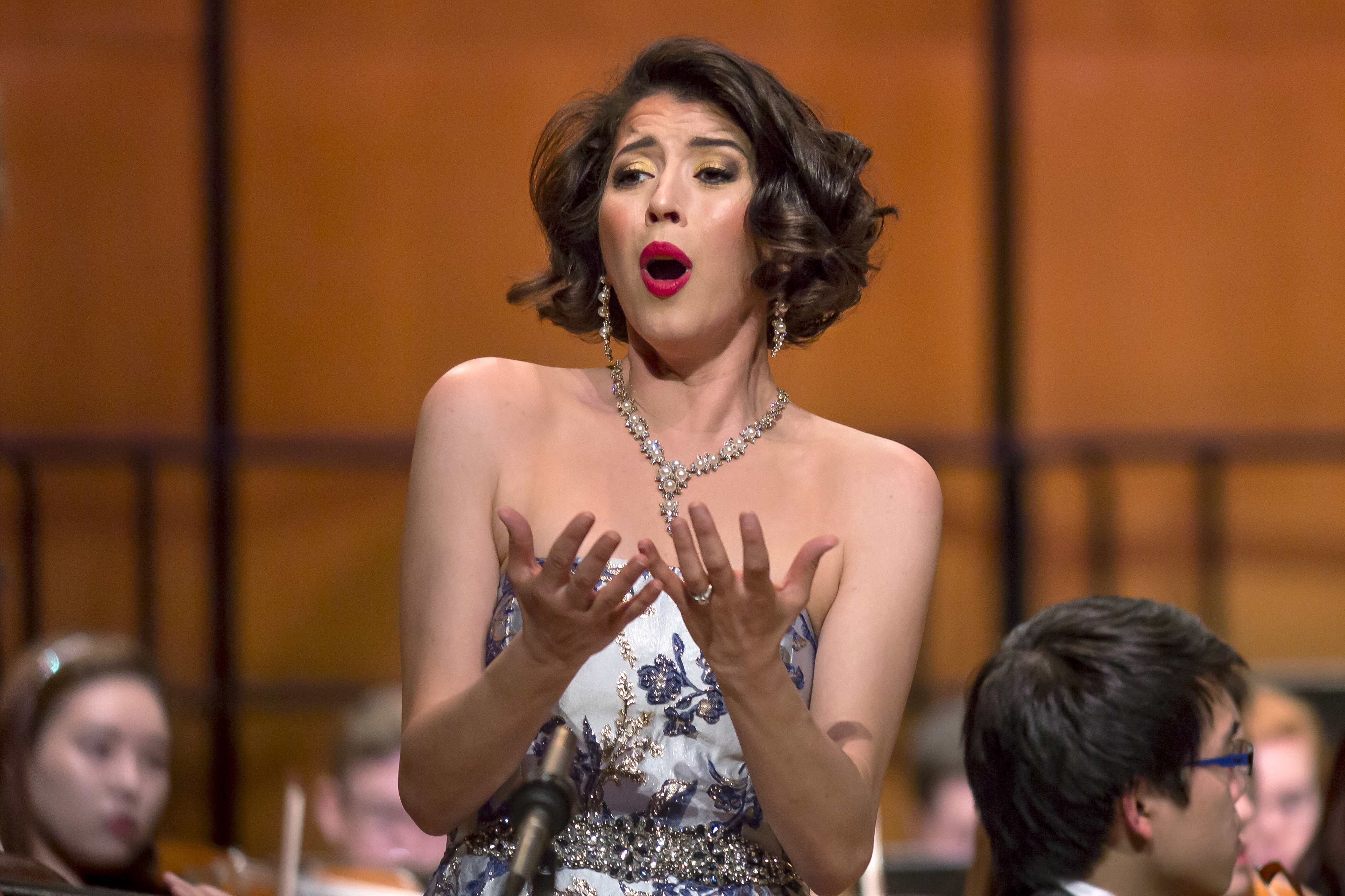 lisette oropesa with student